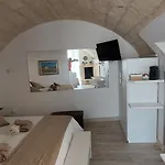 Monolocale Dimora Borgo Monte Nel Cuore Di Con Garage * 오트란토
