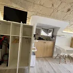 Monolocale Dimora Borgo Monte Nel Cuore Di Con Garage * 오트란토