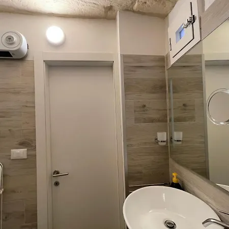 Apartman Monolocale Dimora Borgo Monte Nel Cuore Di Con Garage *