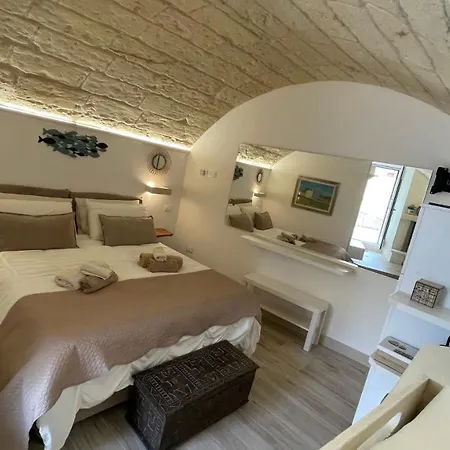 Monolocale Dimora Borgo Monte Nel Cuore Di Con Garage Apartment Otranto